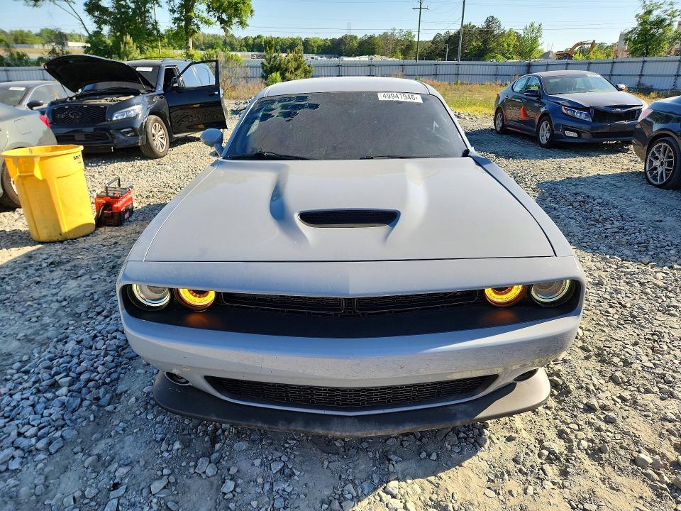 2020 Dodge Challenger r