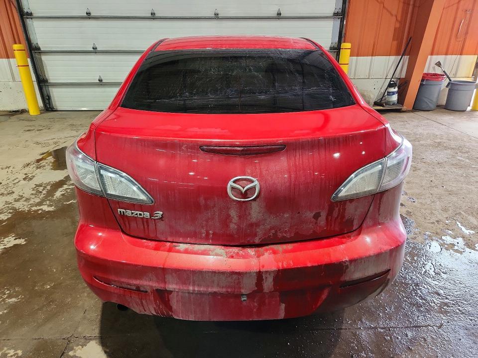 2013 Mazda 3 I