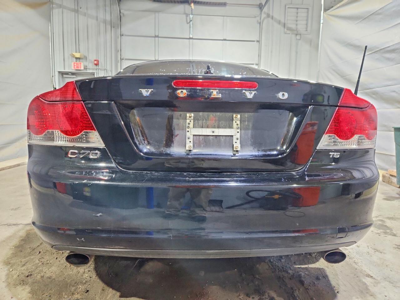 2010 Volvo C70 T5
