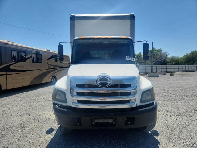 2018 Hino 258/268 box Truck
