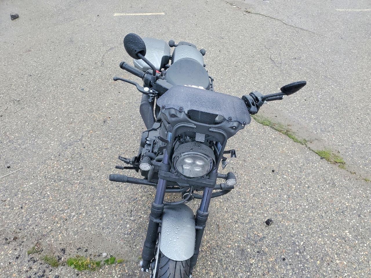 2025 Honda CMX1100 D2
