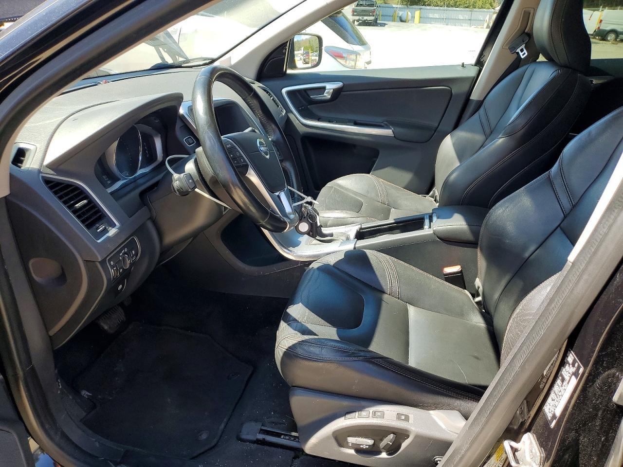 2017 Volvo Xc60 T6 Dynamic