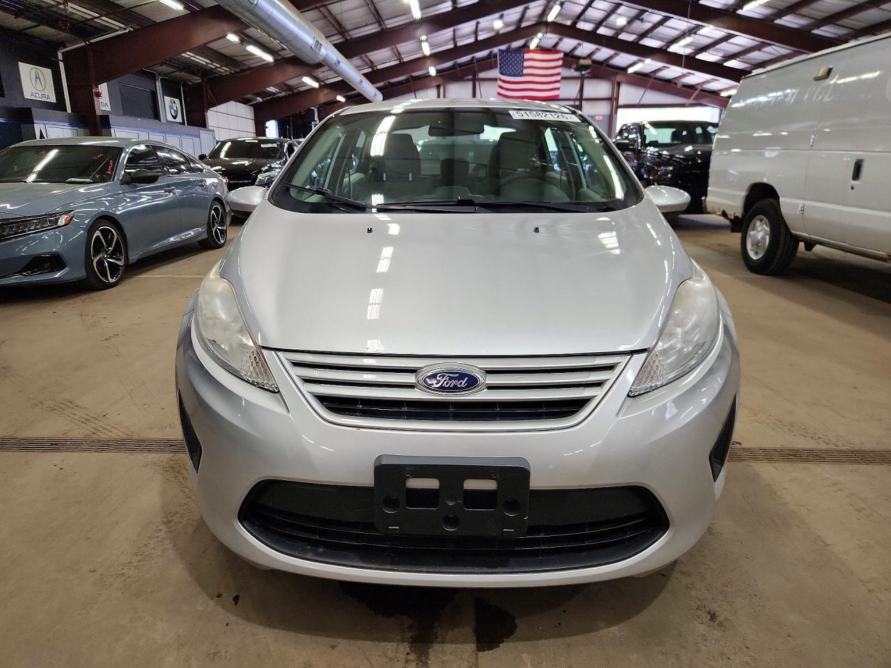 2013 Ford Fiesta s