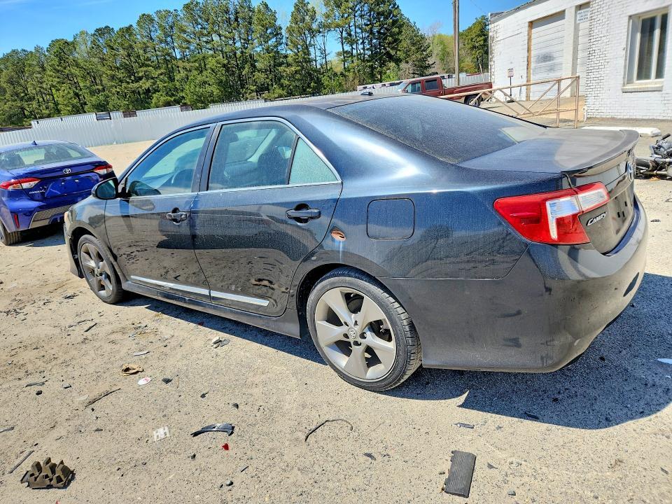 2012 Toyota Camry se V6