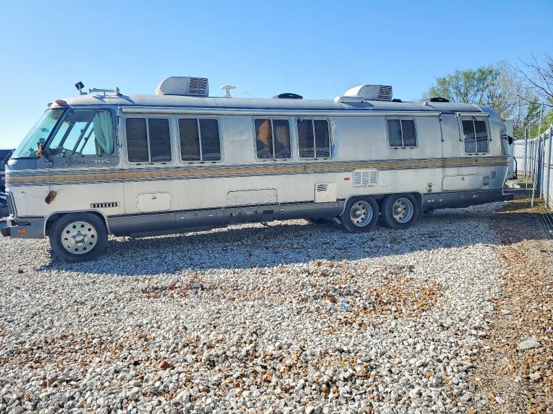 1985 Chevrolet P Series RV