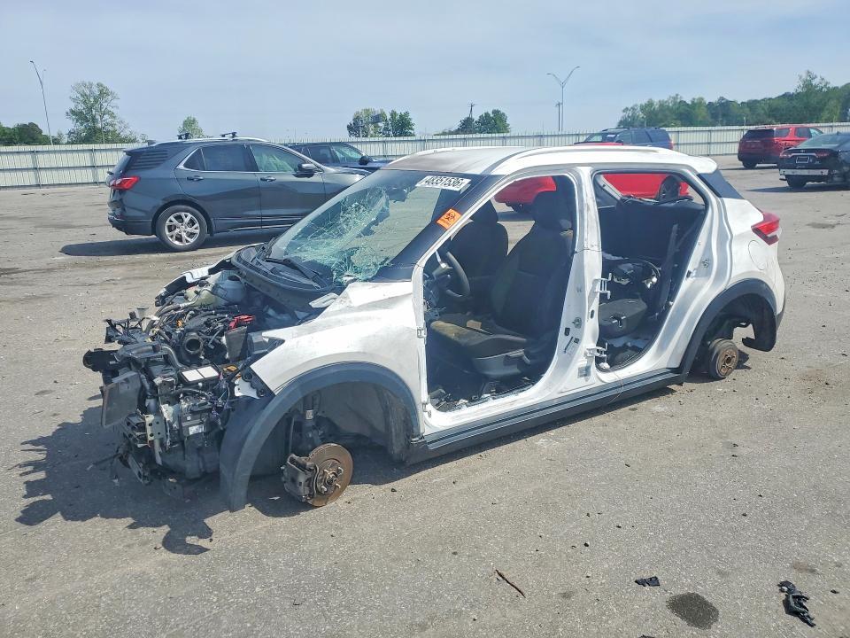 2019 Nissan Kicks sv