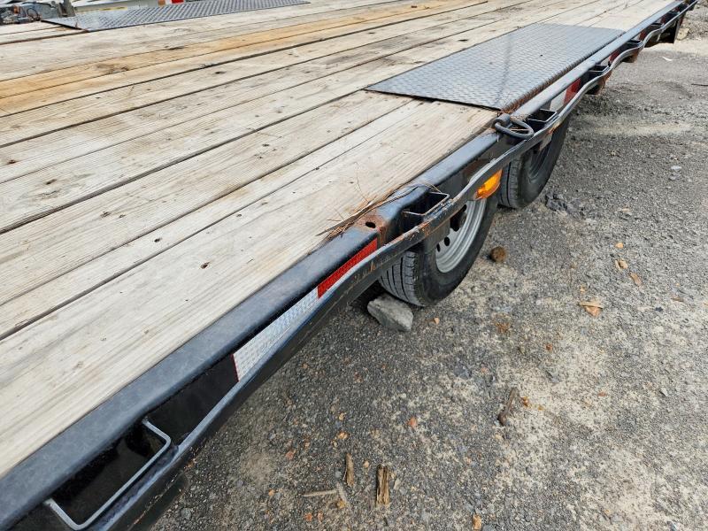 2022 Peterbilt 2022 PJ Equipment Trailer