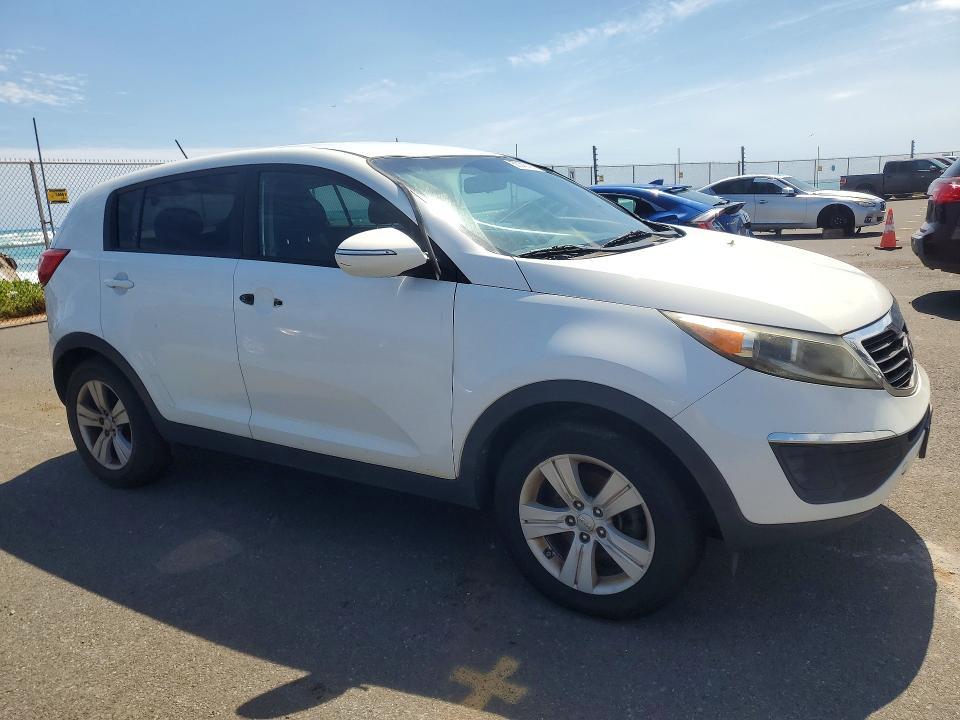 2013 KIA Sportage lx
