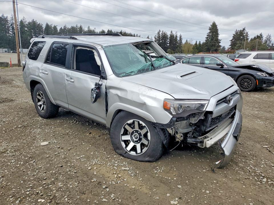 2022 Toyota 4runner trd Off-road