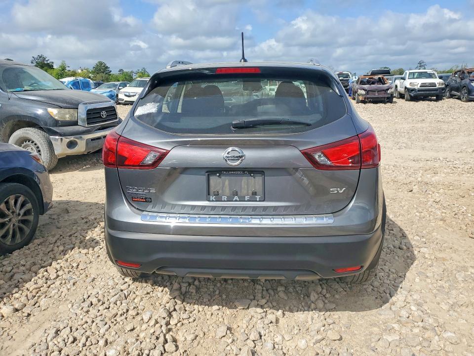 2018 Nissan Rogue Sport sv