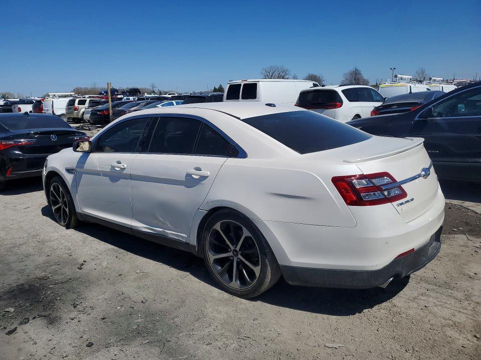 2016 Ford Taurus
