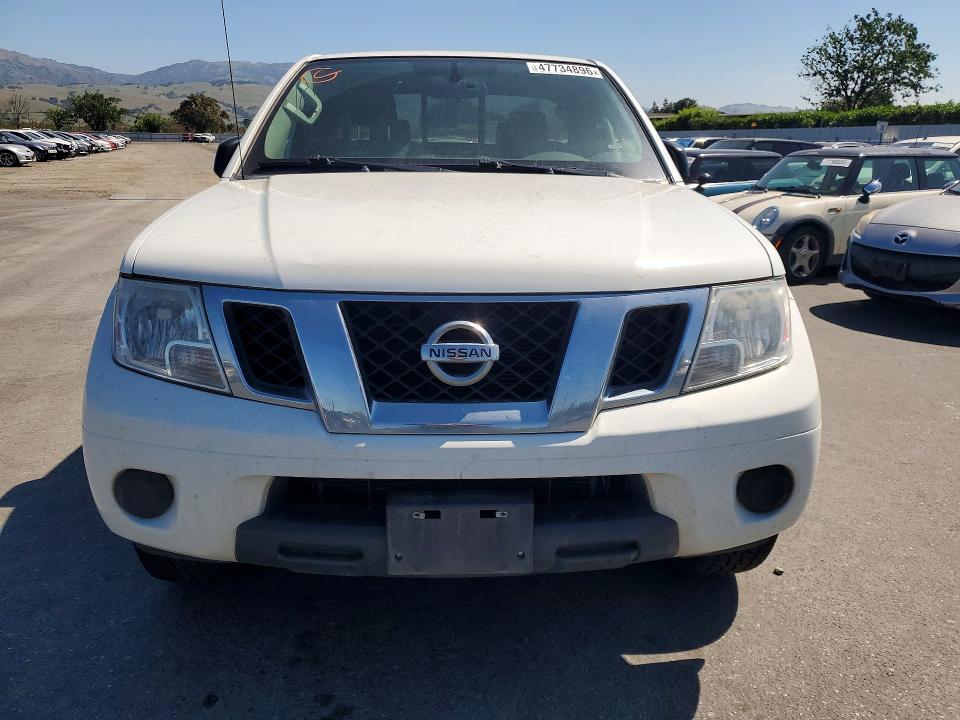 2019 Nissan Frontier sv V6