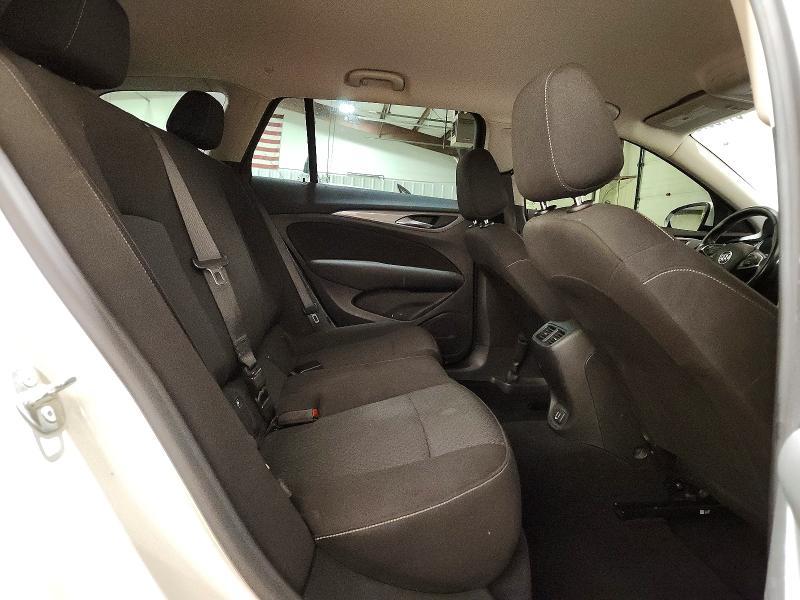2018 Buick Regal Tourx Preferred