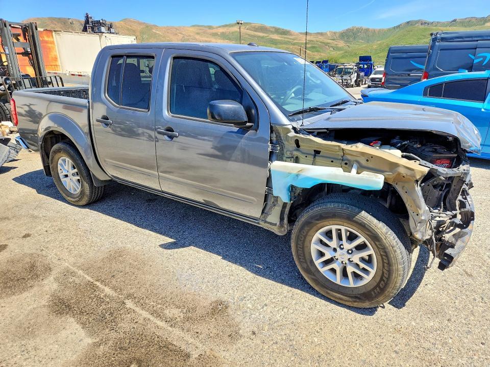 2017 Nissan Frontier sv