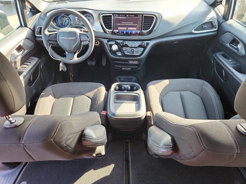 2023 Chrysler Pacifica Touring