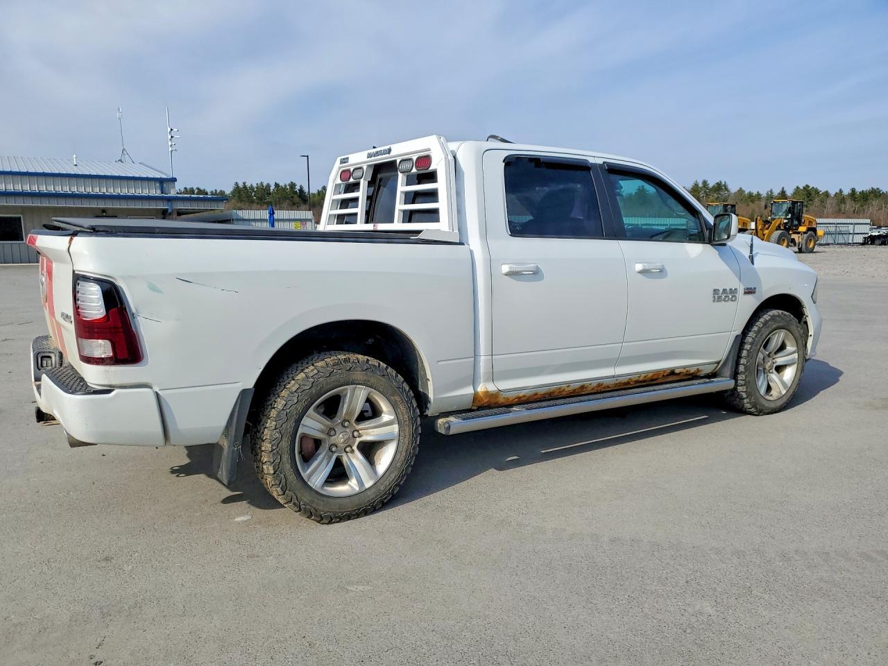 2016 Dodge RAM 1500 Sport