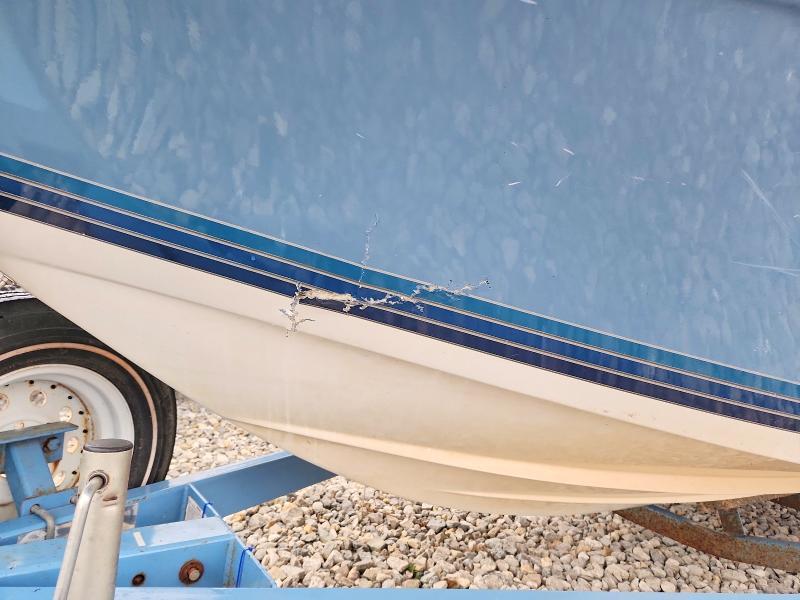 1989 Four Winds 1989 Four Winns Boat