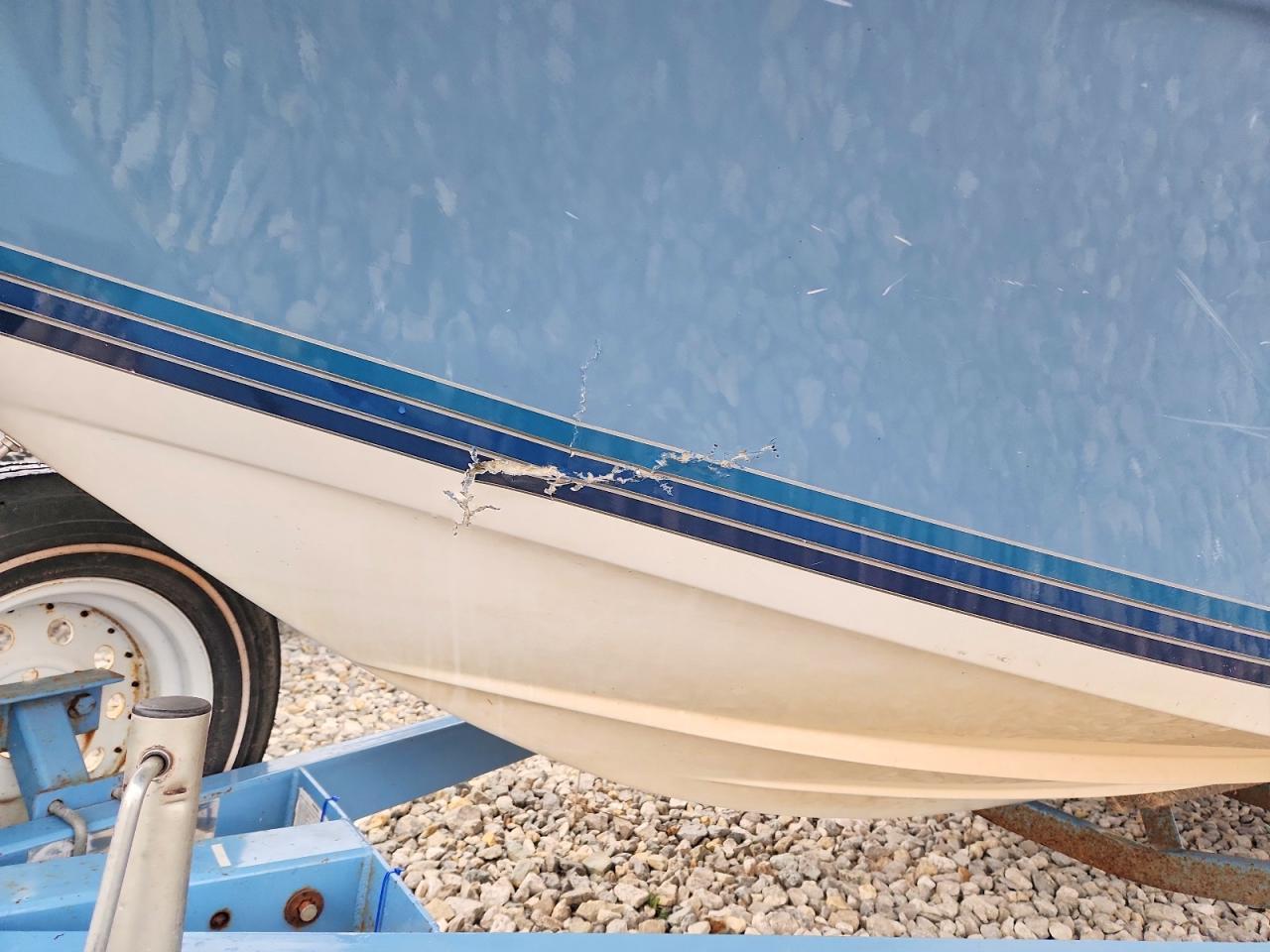 1989 Four Winds 1989 Four Winns Boat