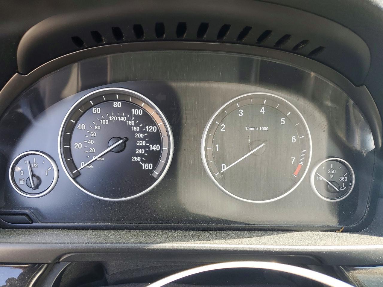 2011 BMW 528 i