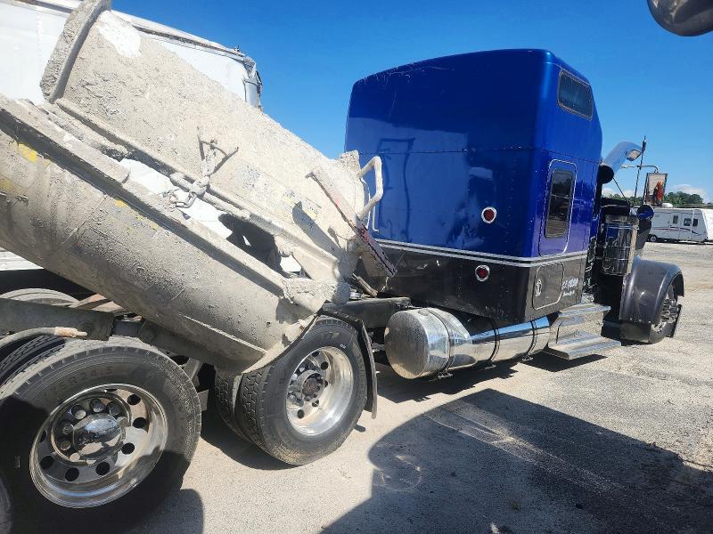 1999 Kenworth W900 Semi Truck