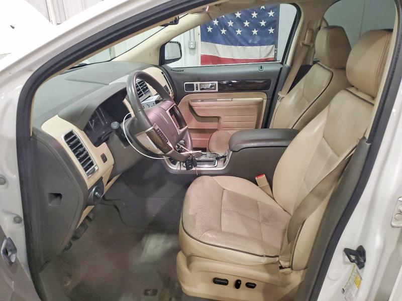 2010 Lincoln Townhouse MKX