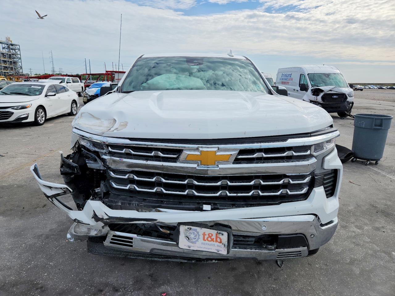 2026 Chevrolet Silverado C1500 LTZ
