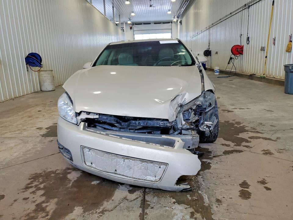 2009 Chev Impala ltz