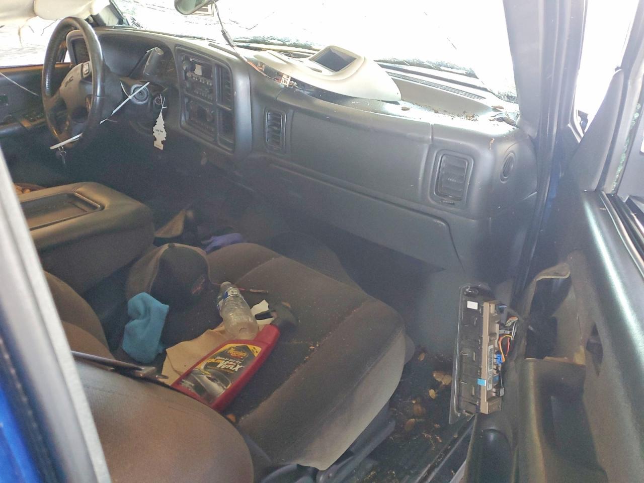 2003 GMC Sierra K2500 Heavy Duty