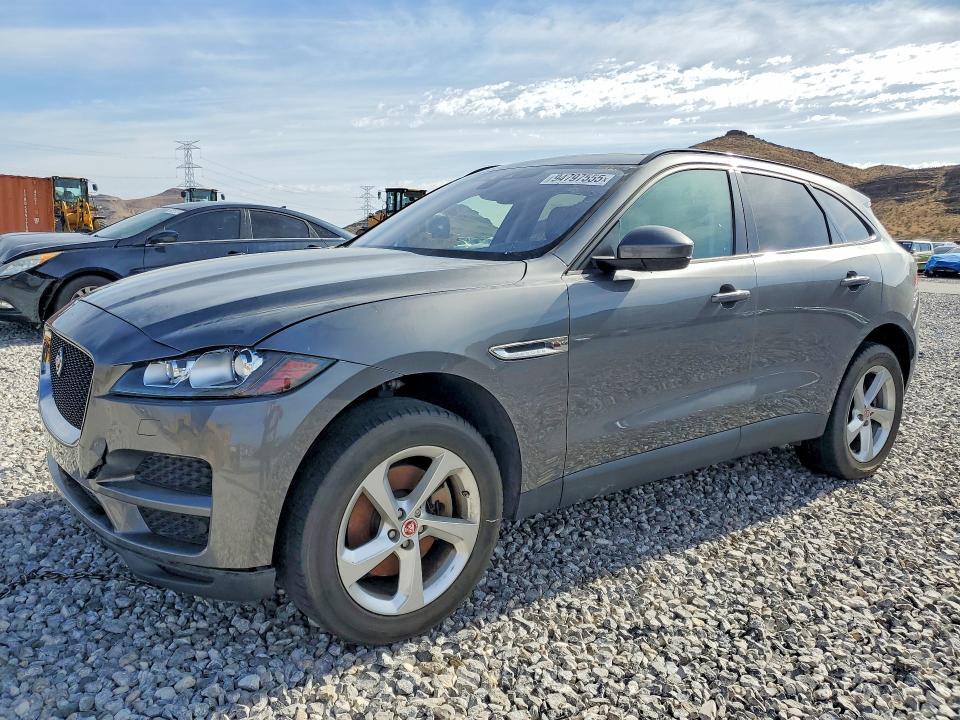 2017 Jaguar F-pace Premium
