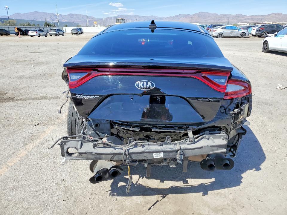 2019 KIA Stinger Premium
