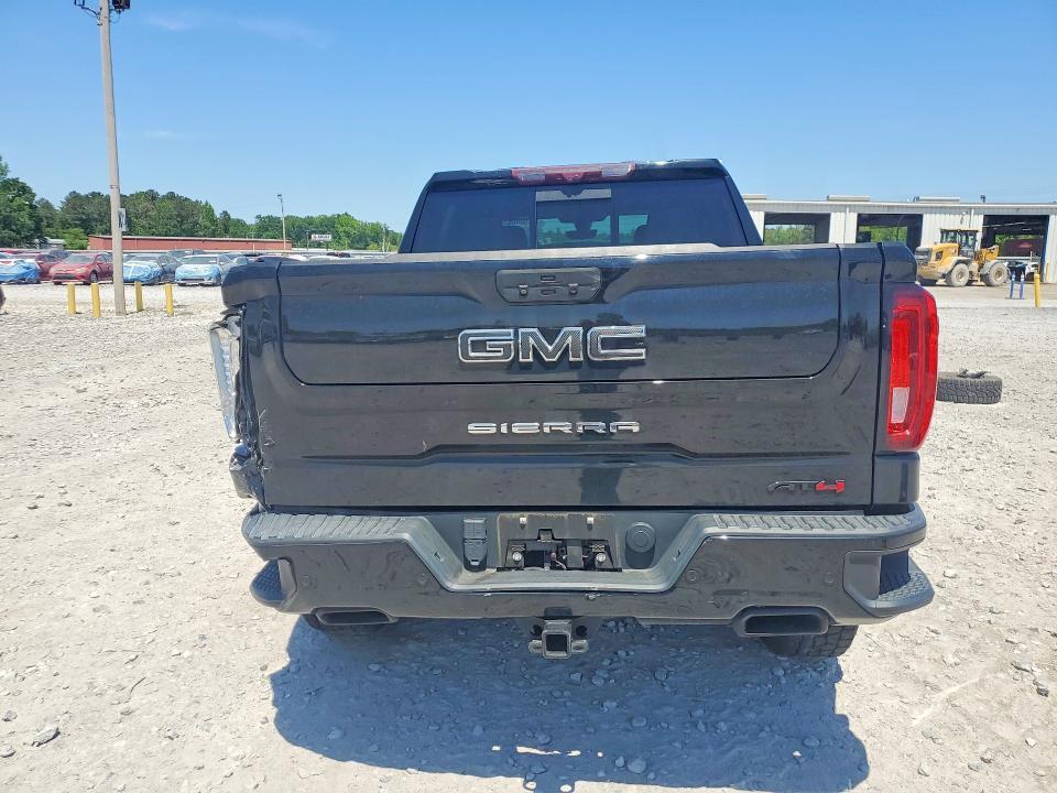 2021 GMC Sierra K1500 AT4