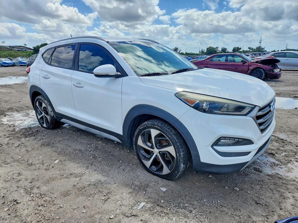 2017 Hyundai Tucson Sport