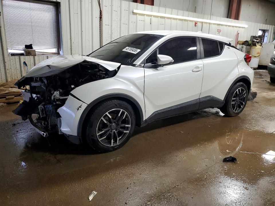 2019 Toyota C-hr le
