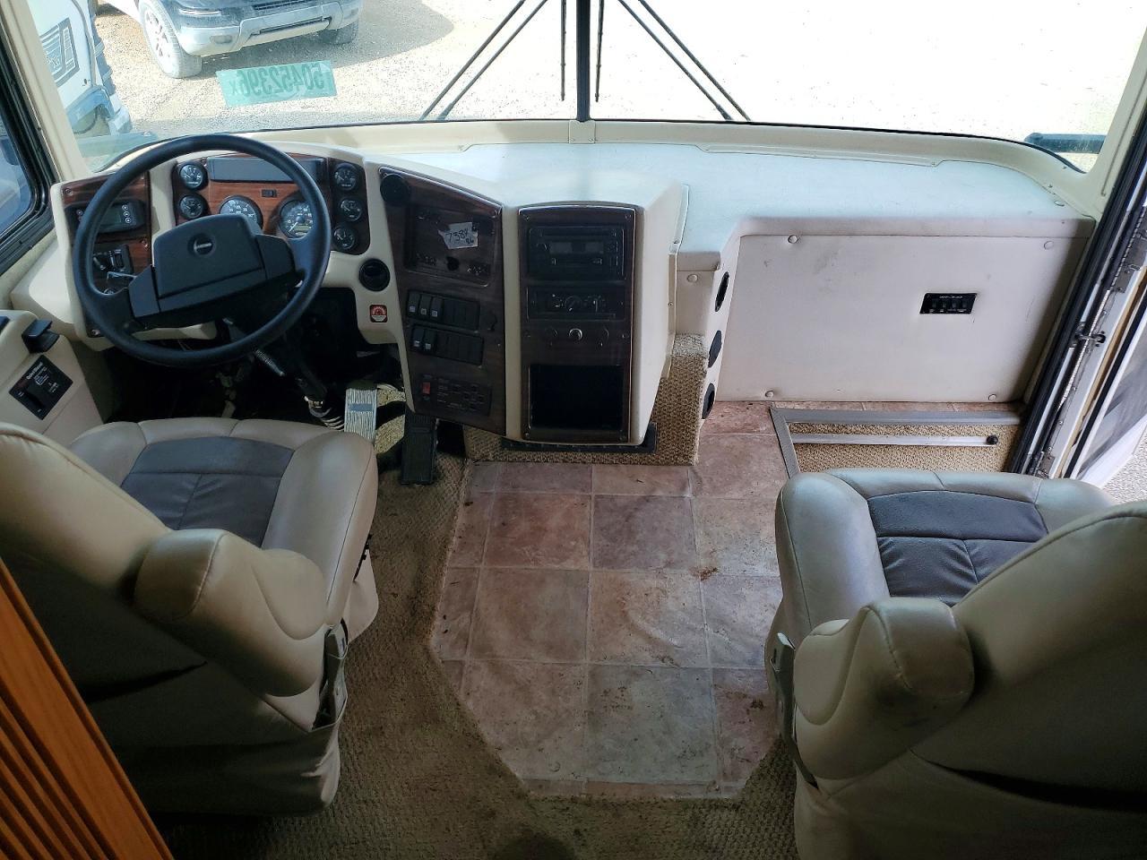 2005 Freigliner Chassis X Line Motor Home