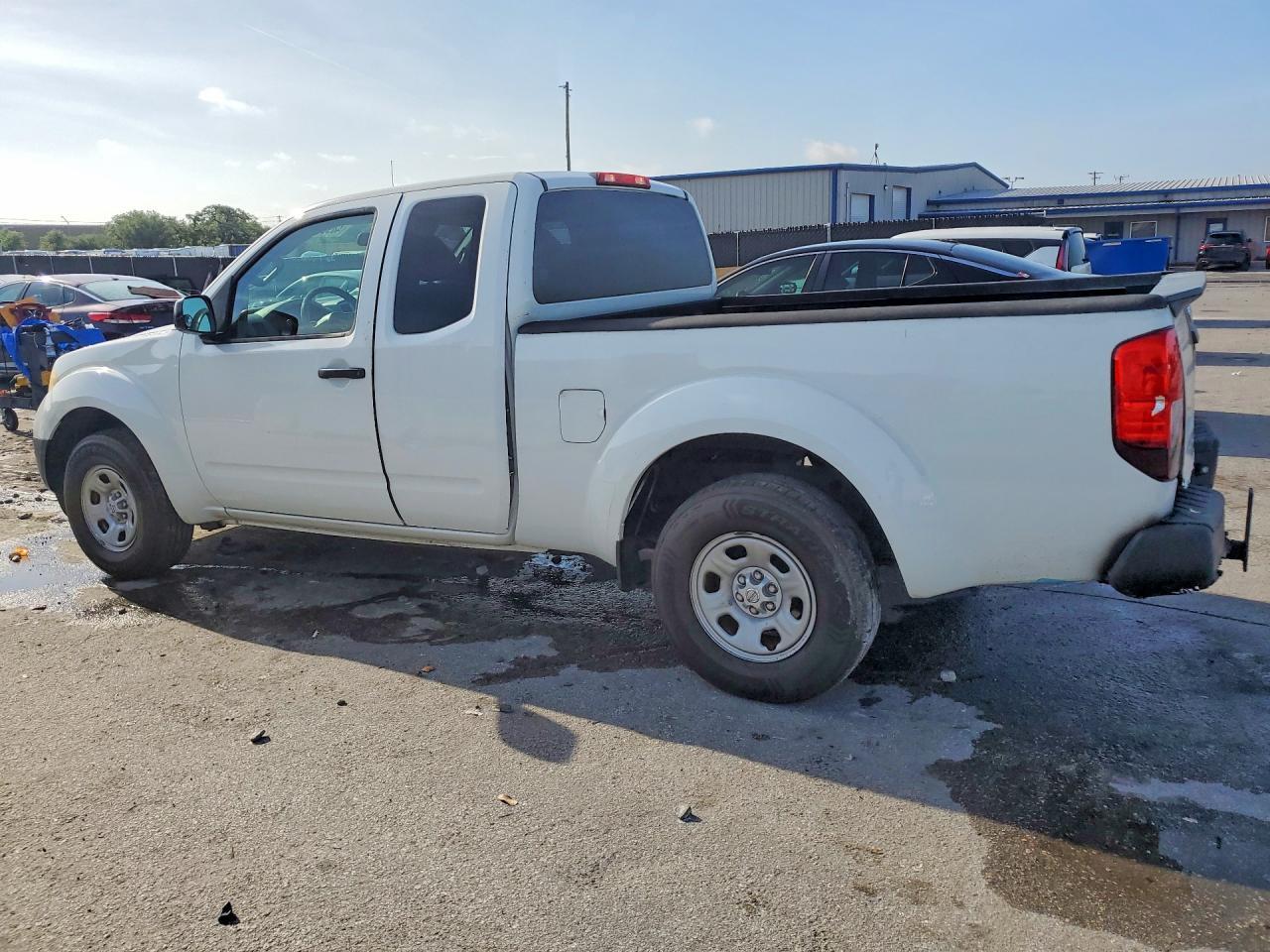 2015 Nissan Frontier S