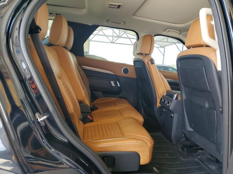 2017 Land Rover Discovery First Edition