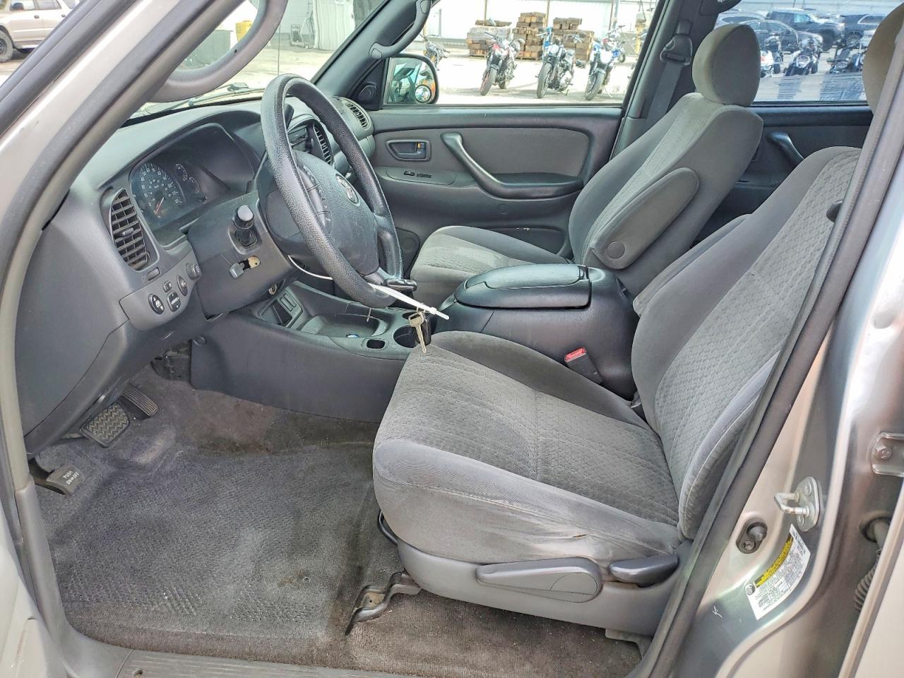 2005 Toyota Tundra SR5