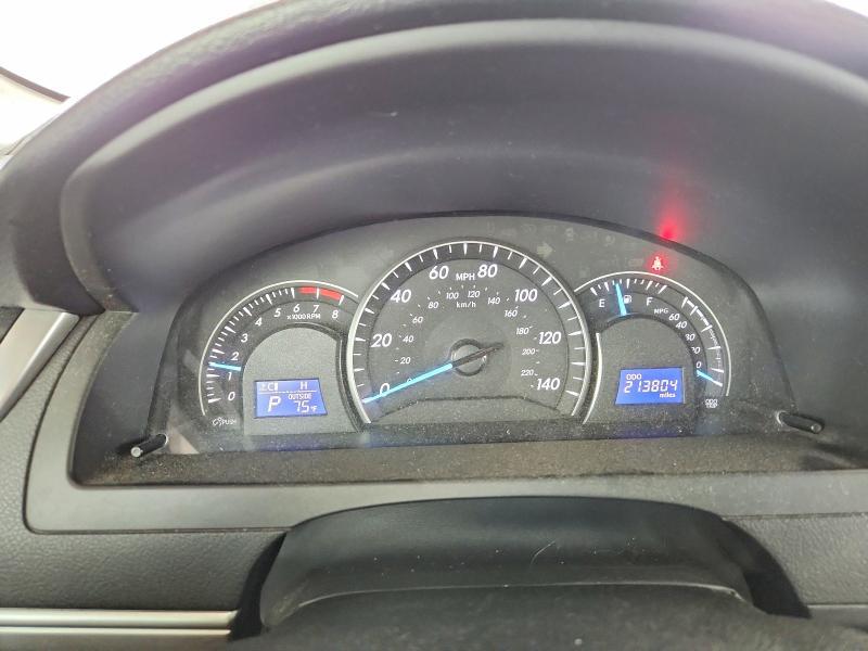 2012 Toyota Camry le