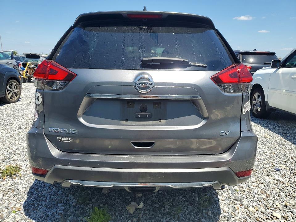 2017 Nissan Rogue sv