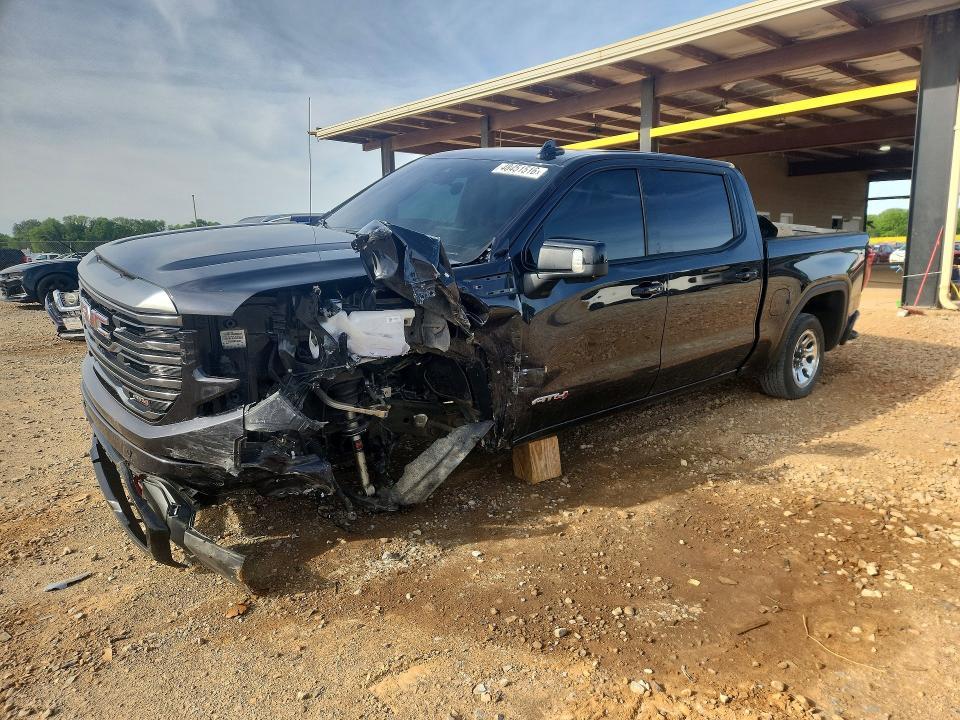 2022 GMC Sierra K1500 AT4