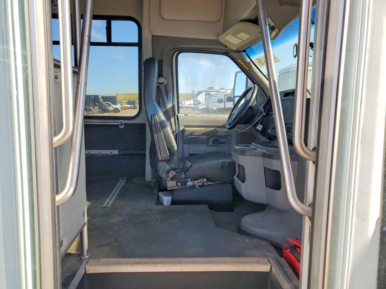 2013 Ford Econoline