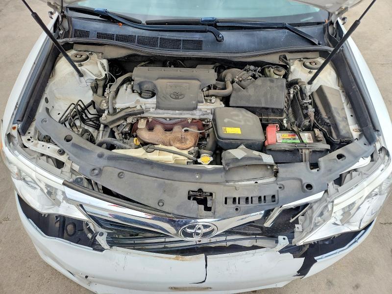 2014 Toyota Camry le