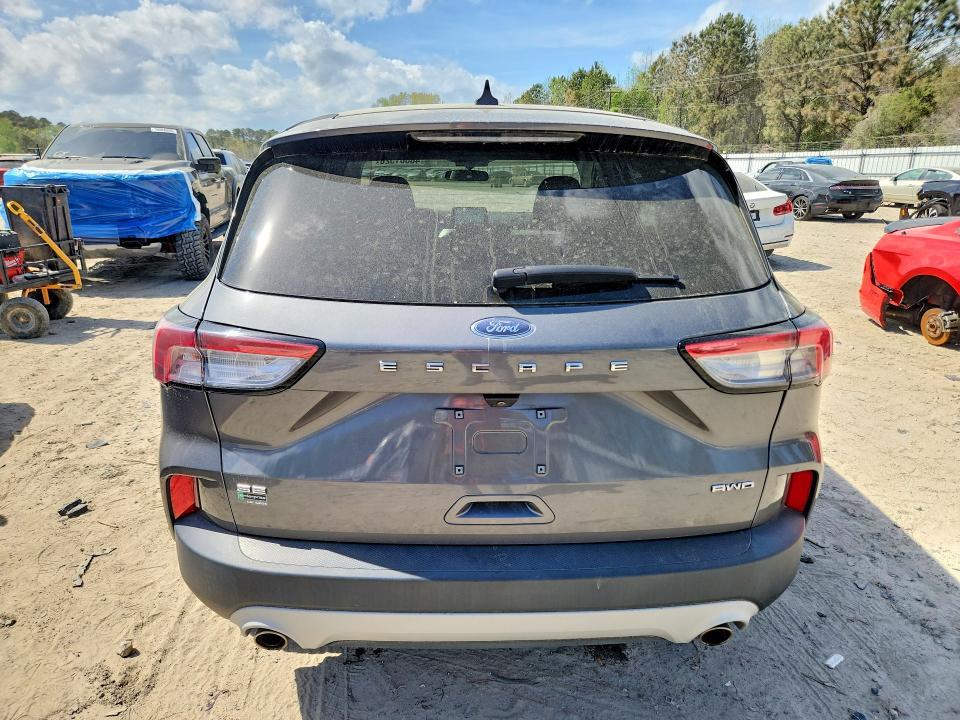 2022 Ford Escape se
