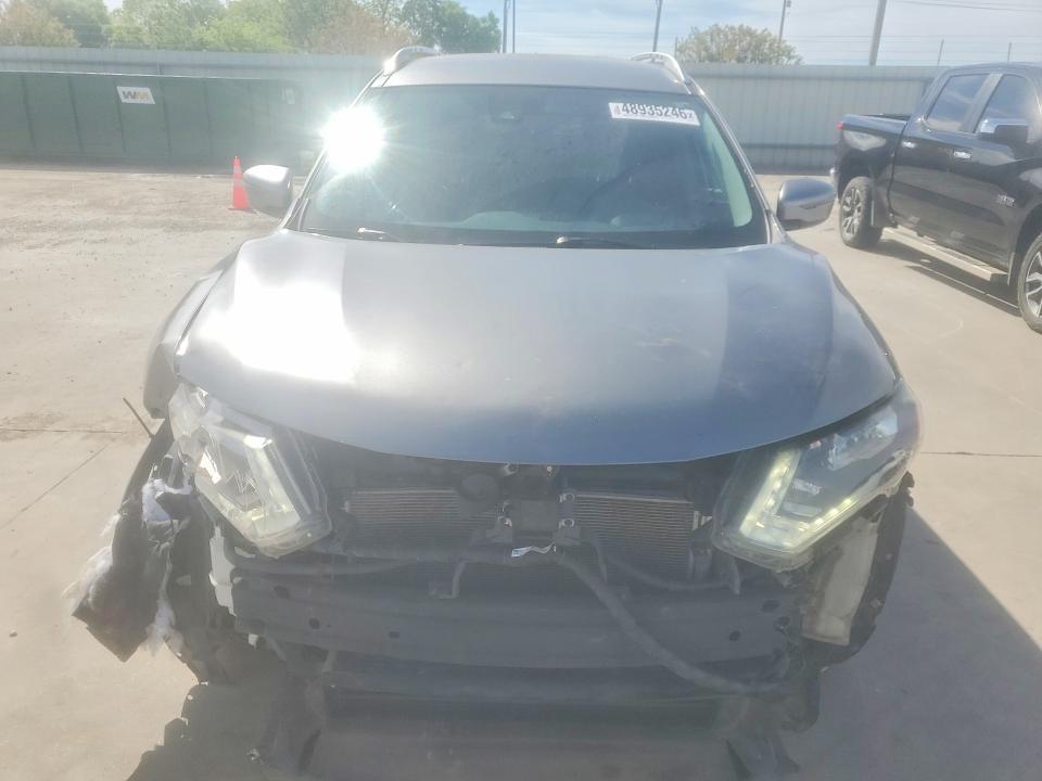 2019 Nissan Rogue sv