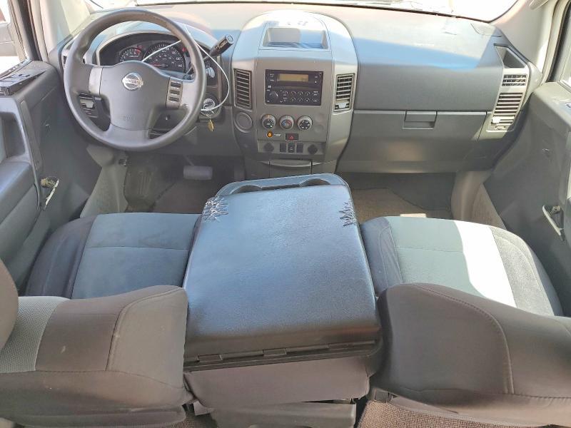 2004 Nissan Titan xe