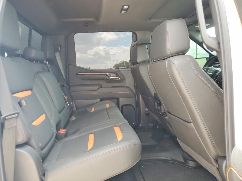 2026 GMC Sierra K1500 AT4