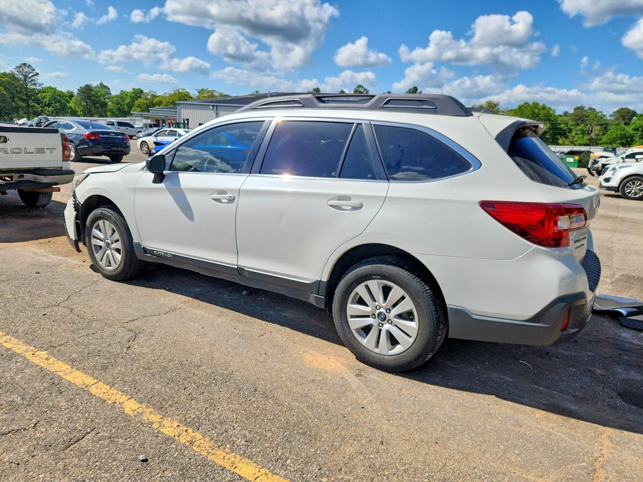 2018 Subaru Outback 2.5i