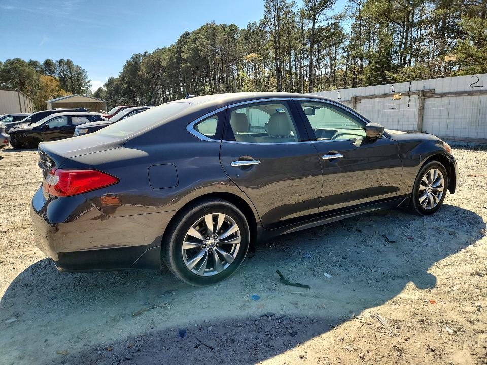 2013 Infiniti M37 x