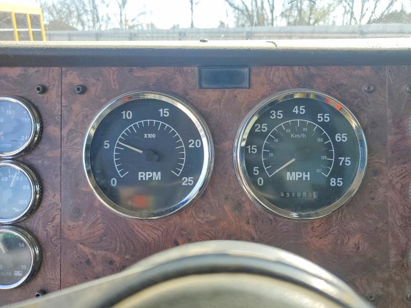 2001 International 9200I Dump Truck