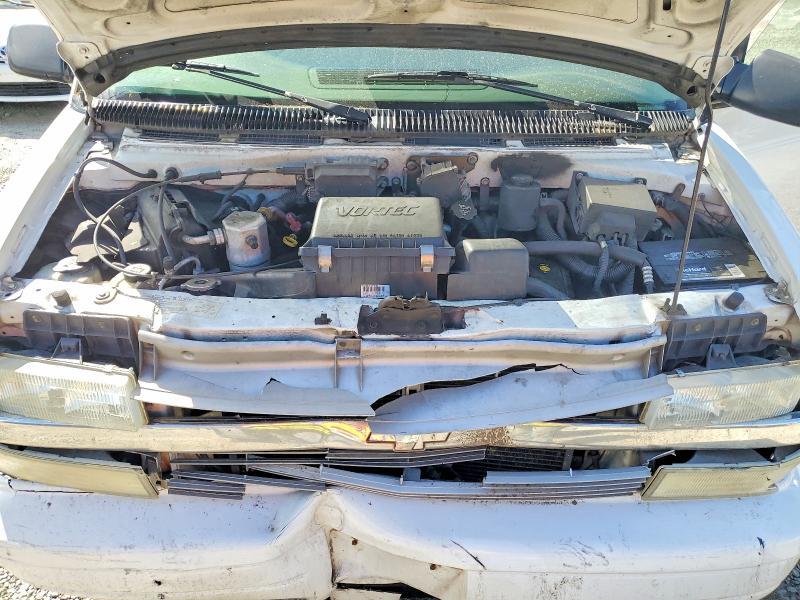 2005 Chev Astro